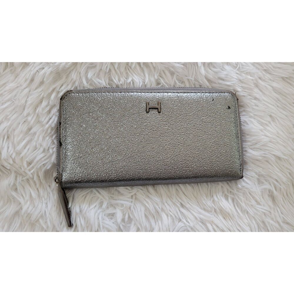H by Halston Large 8x4 Metallic Silver Pebbled Wallet